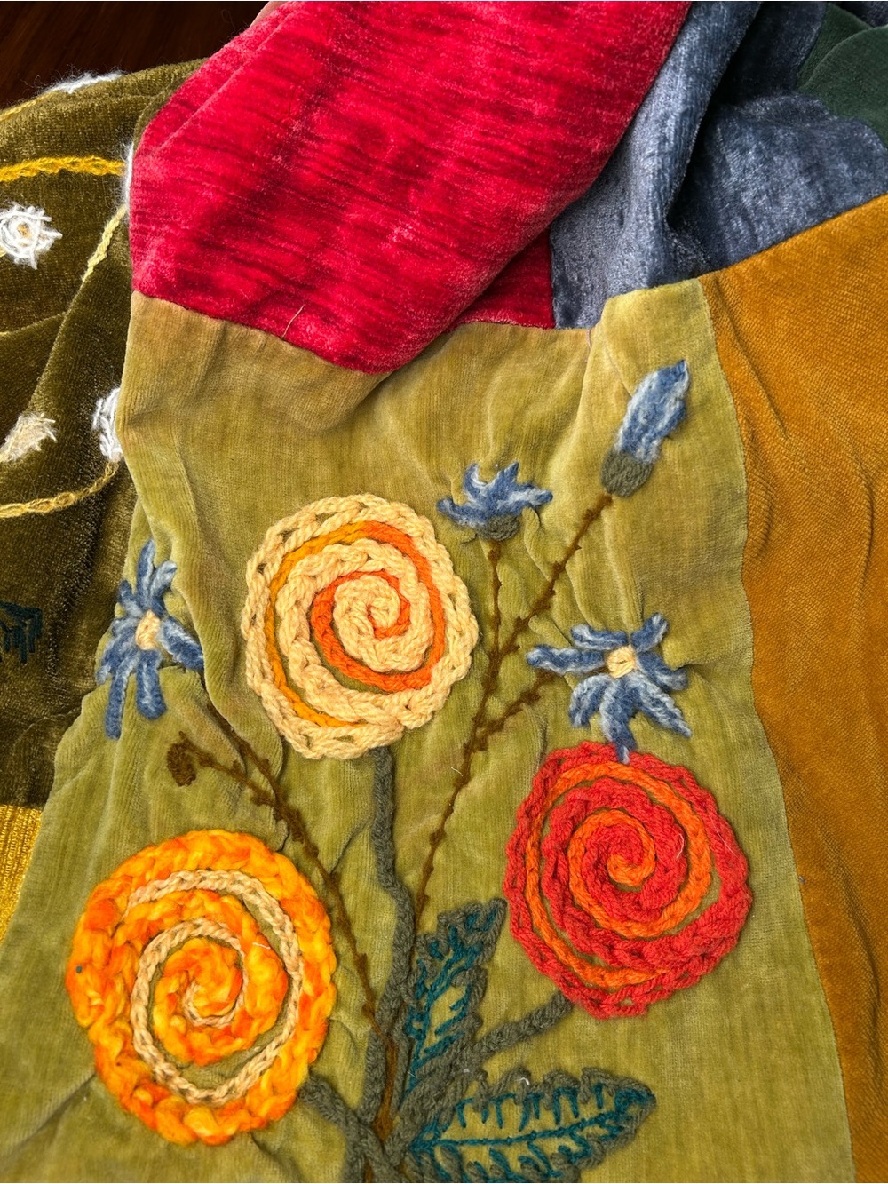 Vintage patchwork velvet quilt skirt sm/med - Picture 10 of 11